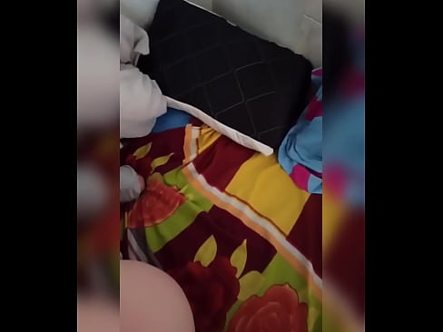 ❤️ 我的室友因为丈夫去度假而独自呆在家里,我趁机操她,用牛奶填满她的屁股 ☑ Fucking﹏﹏